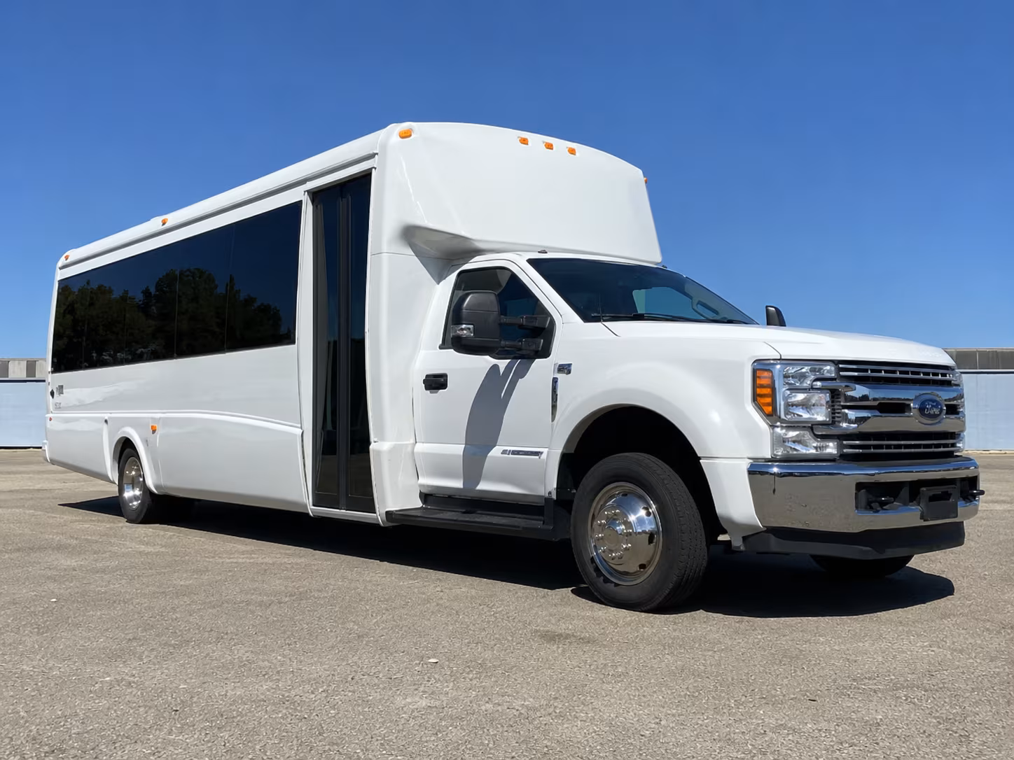 edmond comfortable shuttles for edmond employees