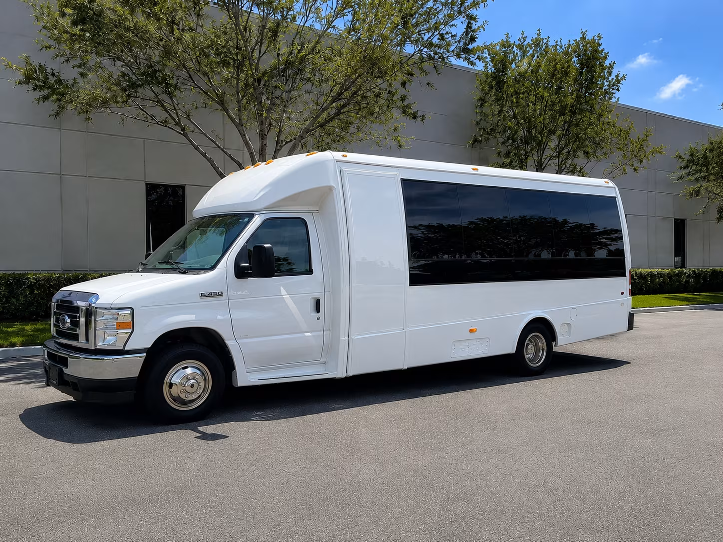 head south toward oklahoma wine country with a party bus from norman