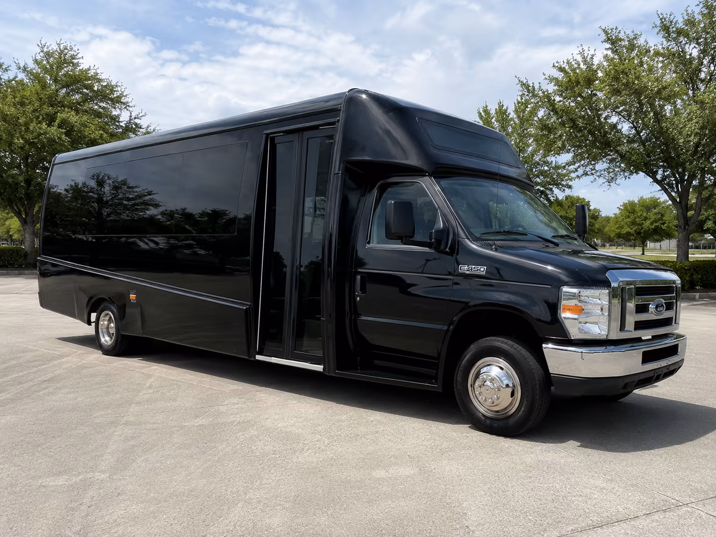lawton long distance charter bus rentals in lawton