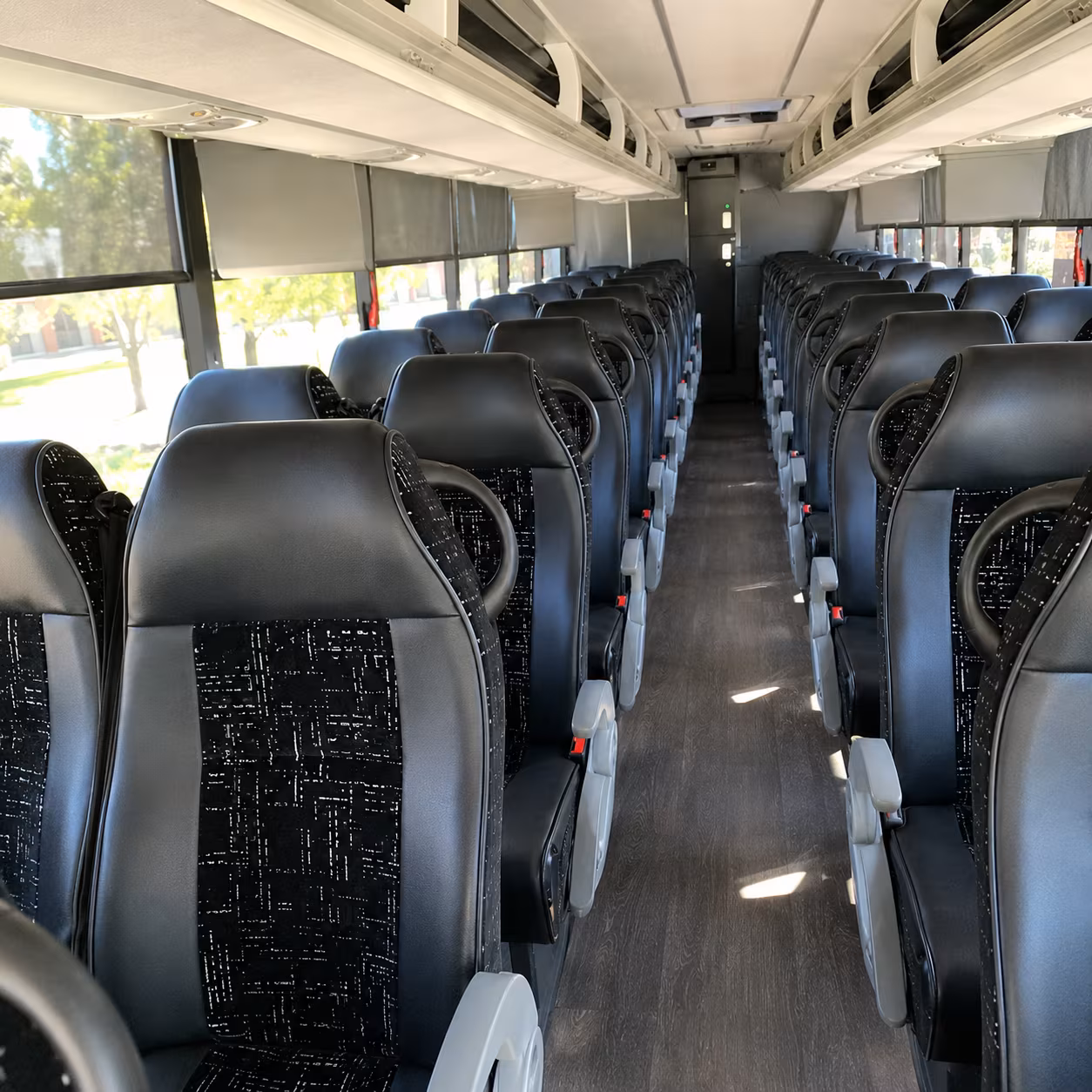midwest city field trip charter bus rentals