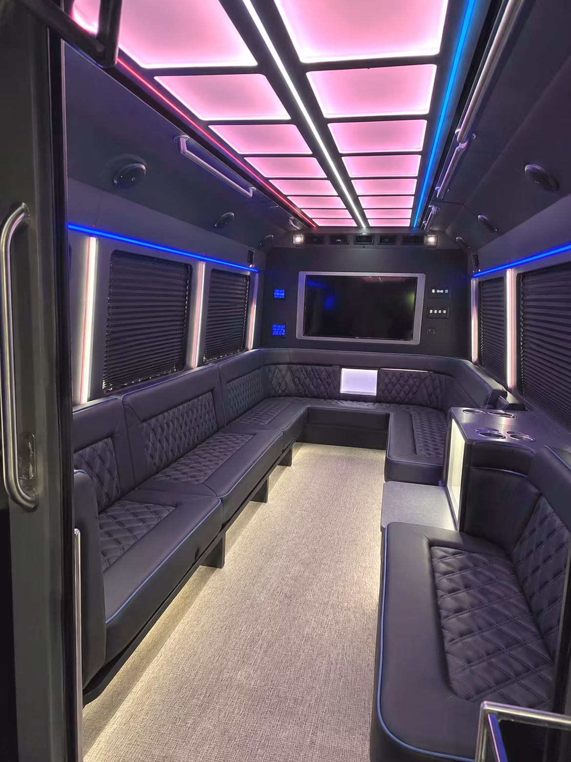 stillwater bus rentals
